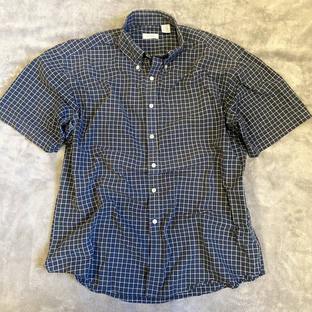 Van Heusen Blue and White Button-Up